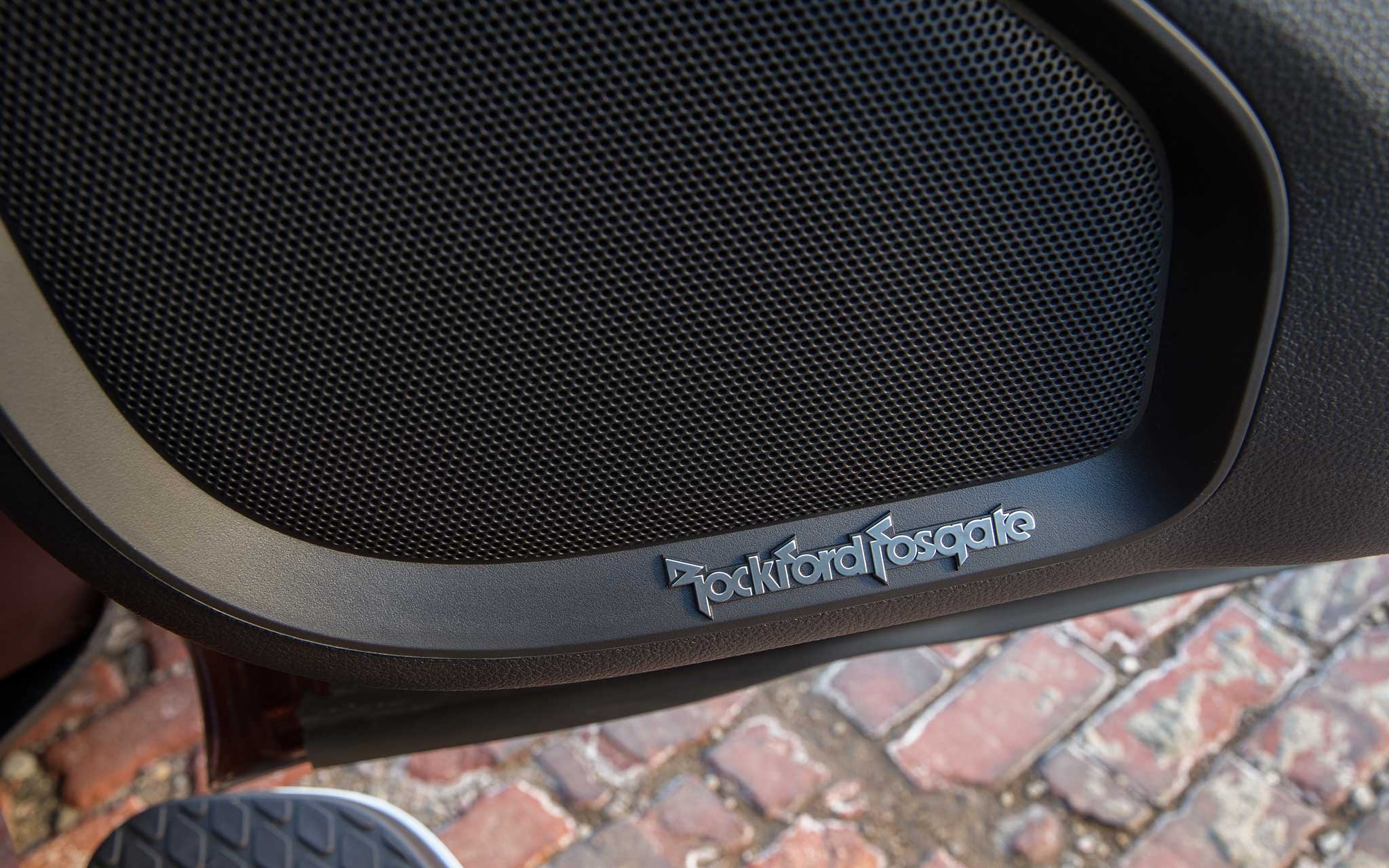 2016 Nissan Titan Rockford Fosgate Speaker Detail.